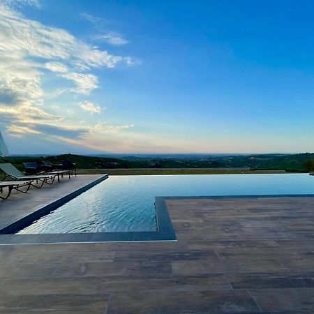 Villa Barbero Alba Langhe Mango Exterior photo